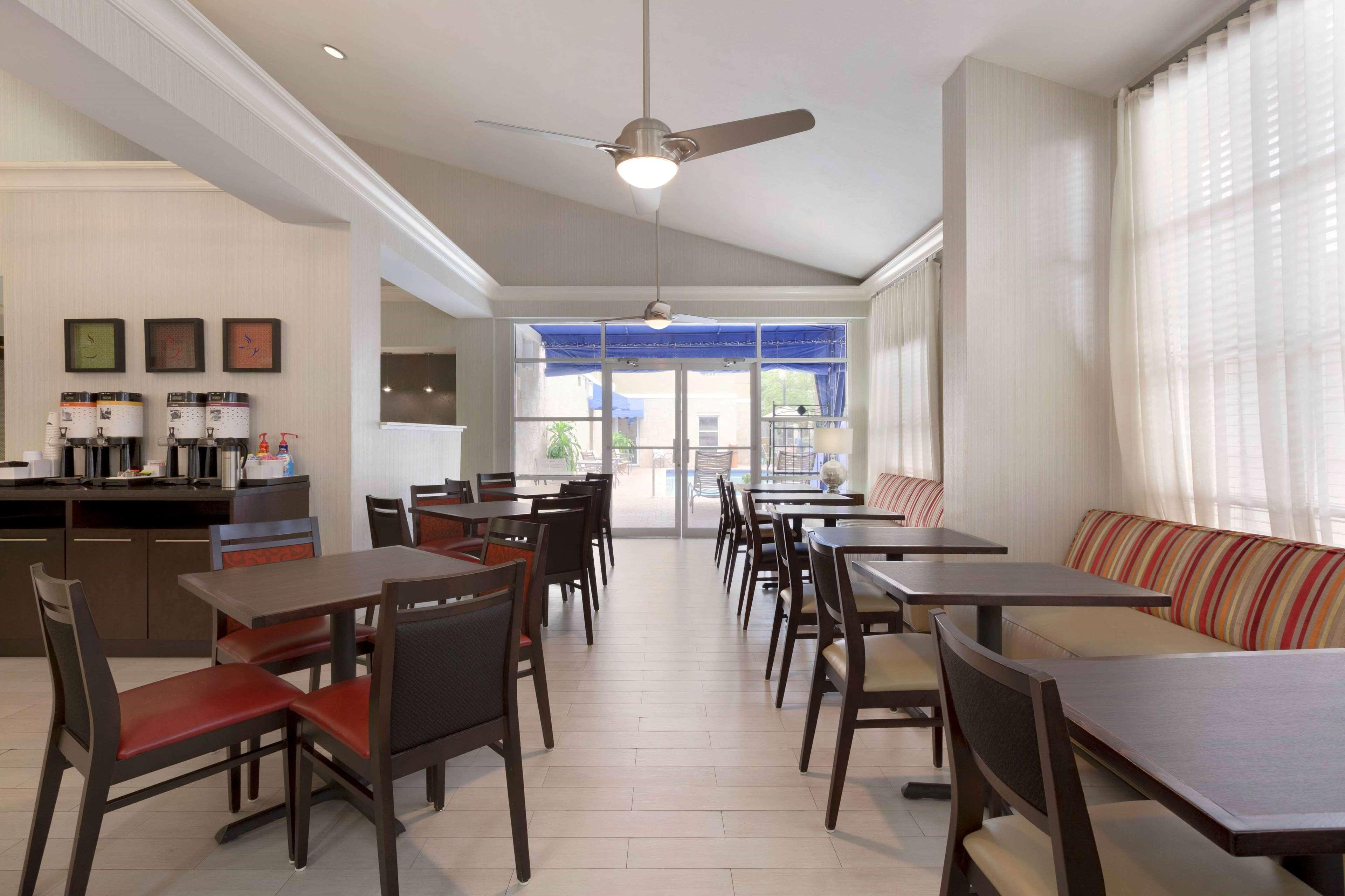 Hampton Inn & Suites Fort Lauderdale Airport Hollywood Exteriér fotografie